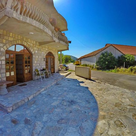 Apartmani Kosjerina Trebinje Buitenkant foto