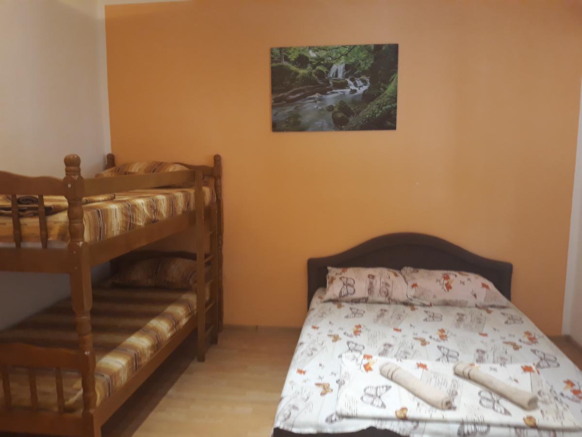 Apartmani Kosjerina Trebinje Buitenkant foto